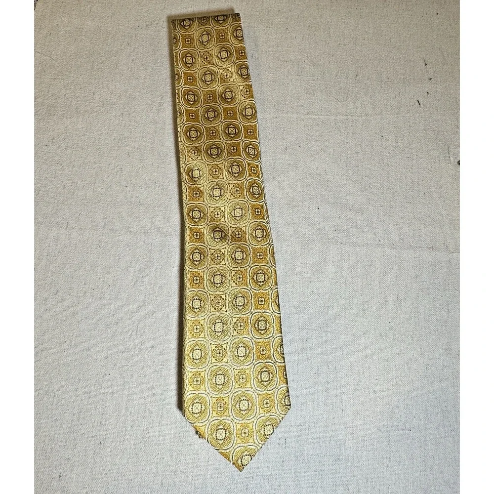 Paul Fredrick Silk Tie Mens OS Gold‎ Geometric Medallion Formal Classic Luxury